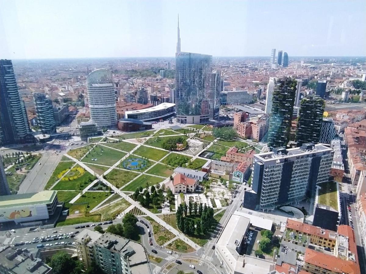 King'S House Bosco Verticale Unicredit Tower Gaeaulenti Milano Ngoại thất bức ảnh